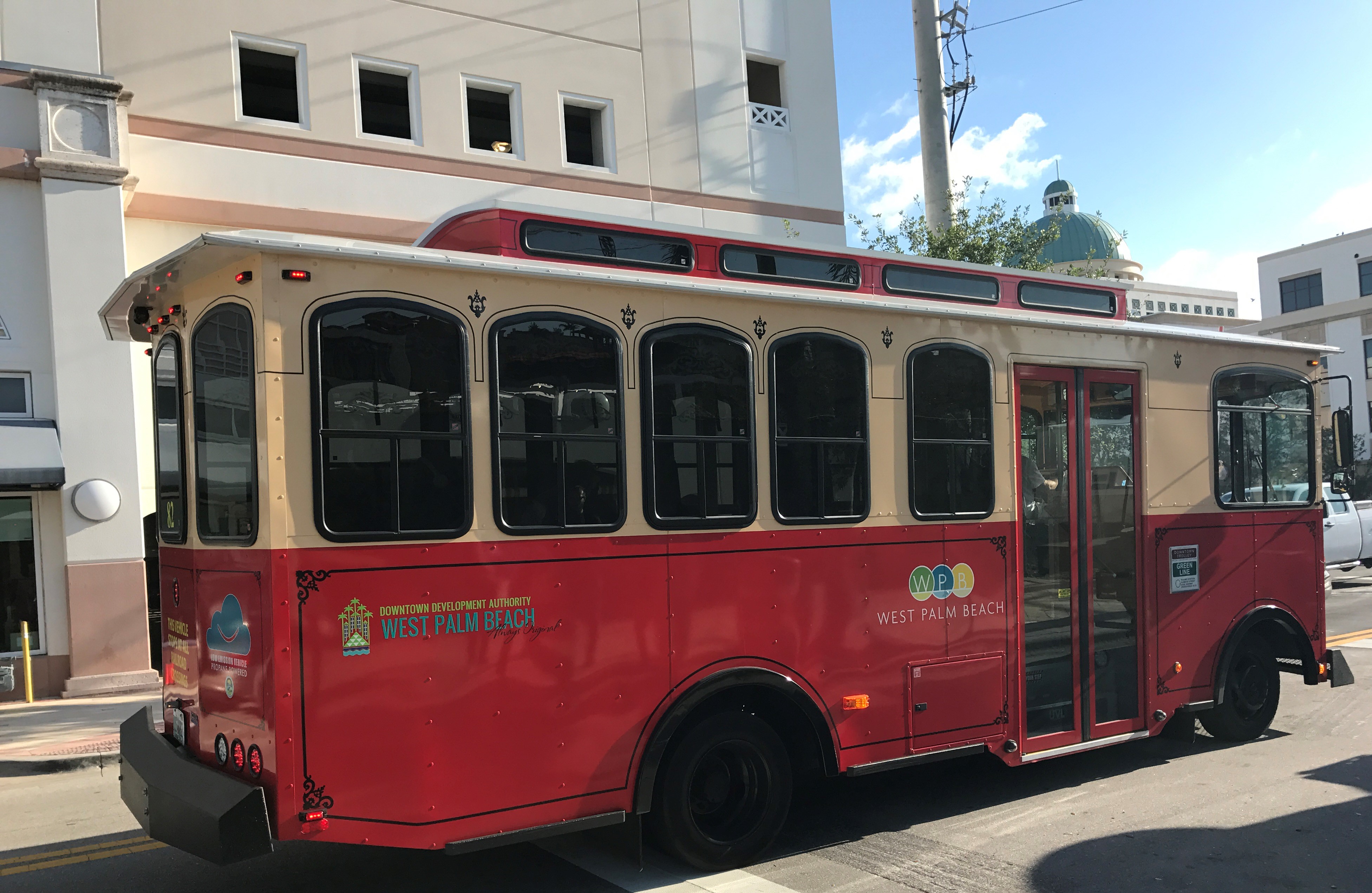 PHOTO: West Palm Beach Trolley